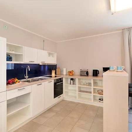 Prora - Sonnenschein * Binz