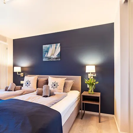 Prora - Sonnenschein Binz