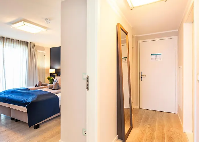Prora Block 1 - Strandnahe Mit Pool, Sauna Und Fitness - Sonnenschein ビンツ