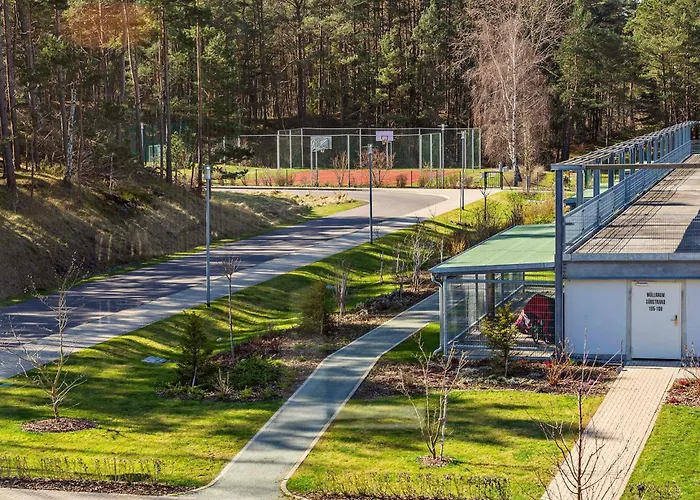 Prora Block 1 - Strandnahe Mit Pool, Sauna Und Fitness - Sonnenschein ビンツ